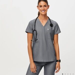 FIGS Graphite one pocket Catarina